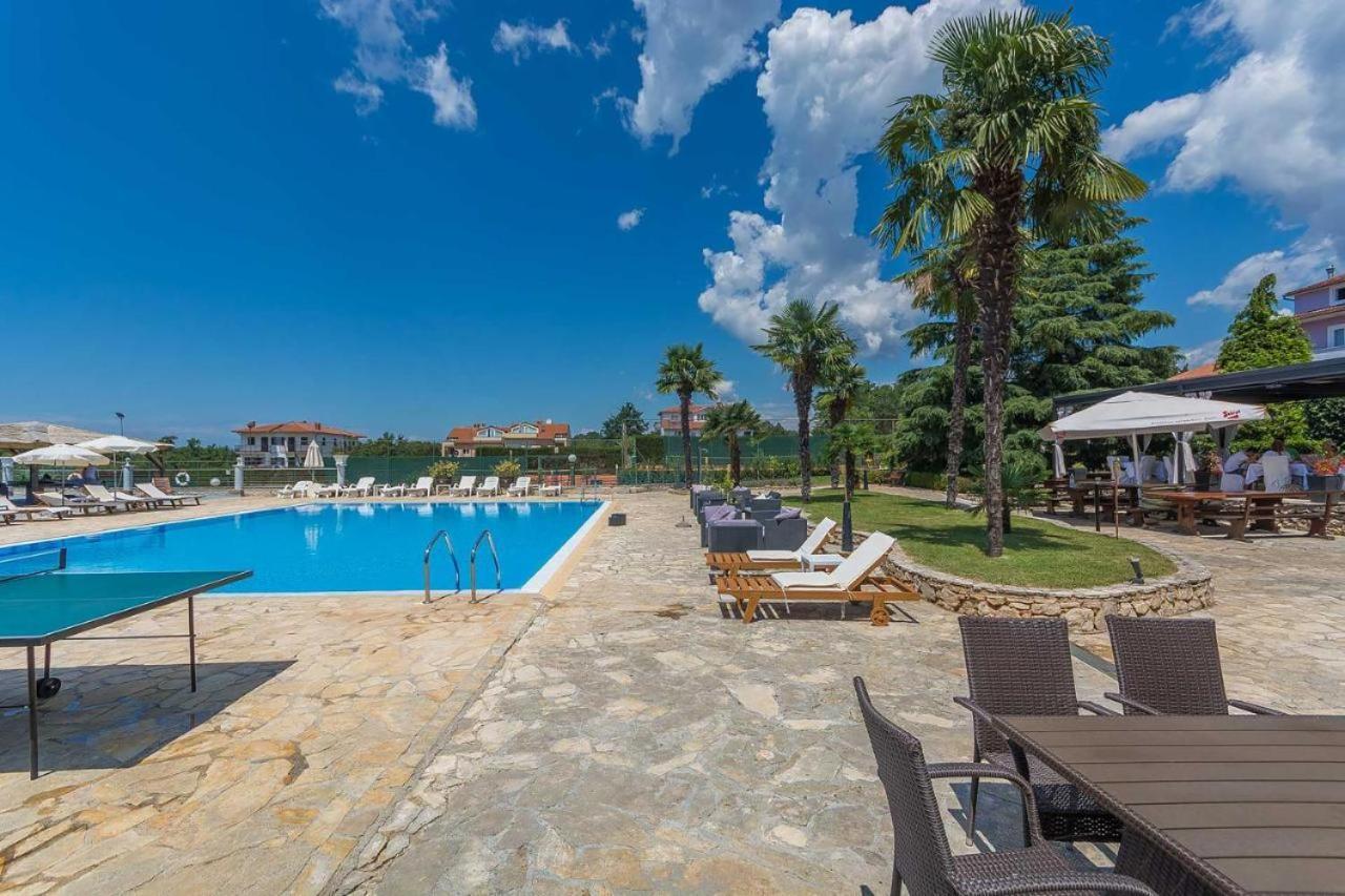 Apartman Palma 7 *